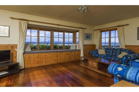 Photo of property in 33 Coster Street, Enner Glynn, Nelson, 7011