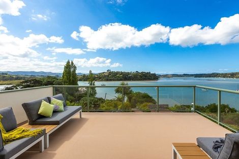 Photo of property in 1174 Sandspit Road, Sandspit, Warkworth, 0982