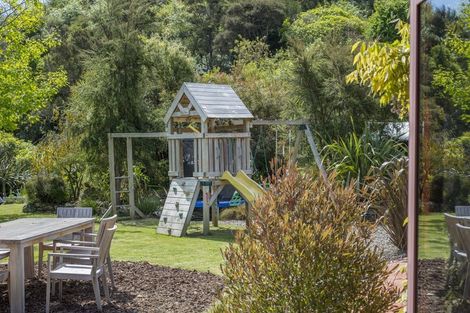 Photo of property in 18 Ralphine Way, Maitai, Nelson, 7010