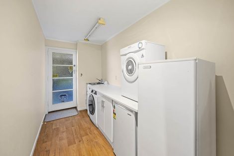 Photo of property in 4 Mellons Bay Road, Howick, Auckland, 2014