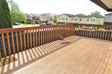 Photo of property in 1/54 Pooks Road, Ranui, Auckland, 0612