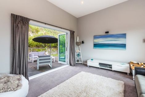 Photo of property in 75 Dalmore Way, Acacia Bay, Taupo, 3385