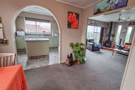 Photo of property in 239 Clyde Street, Balclutha, 9230
