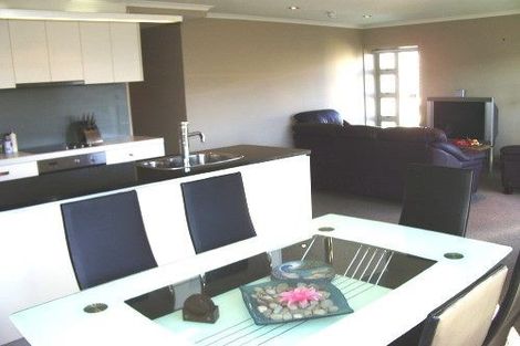 Photo of property in Bellagio Apartments, 8a/39 Taranaki Street, Te Aro, Wellington, 6011