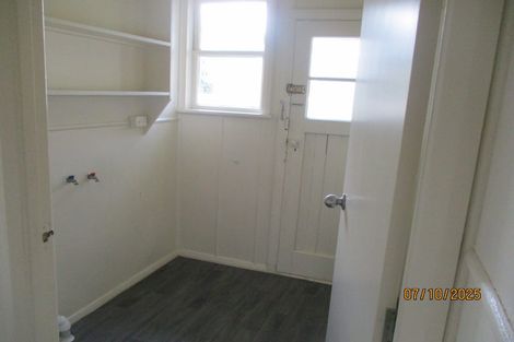 Photo of property in 1086 High Street, Taita, Lower Hutt, 5011