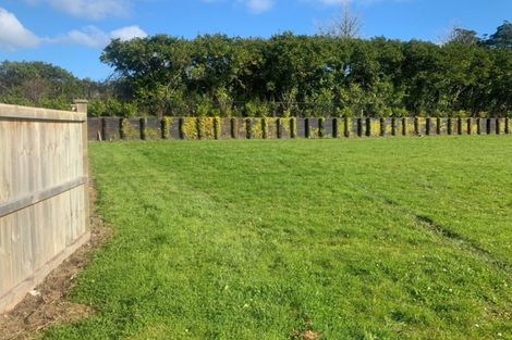 Photo of property in 7 Dida Park Drive, Kumeu, 0810