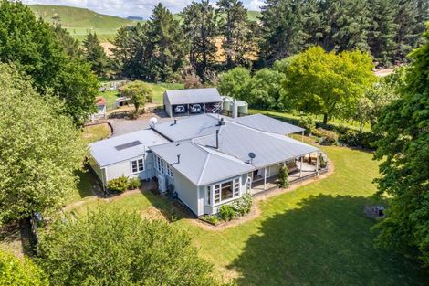Photo of property in 490 Ngaumu Road, Ngaumu, Masterton, 5890