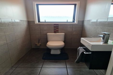 Photo of property in 7 Antonio Street, Stratford, 4332