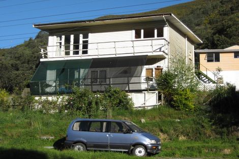 Photo of property in 80a Wairau Road, Picton, 7220