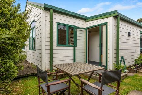 Photo of property in 68 Whiteley Street, Moturoa, New Plymouth, 4310