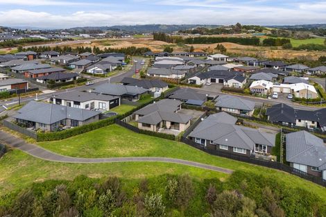 Photo of property in 5 Cascade Way, Omokoroa, 3114