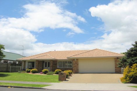 Photo of property in 125 Longford Park Drive, Takanini, 2112