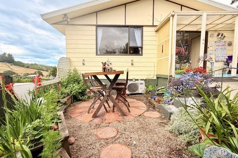 Photo of property in 42 Jessop Street, South Hill, Oamaru, 9400