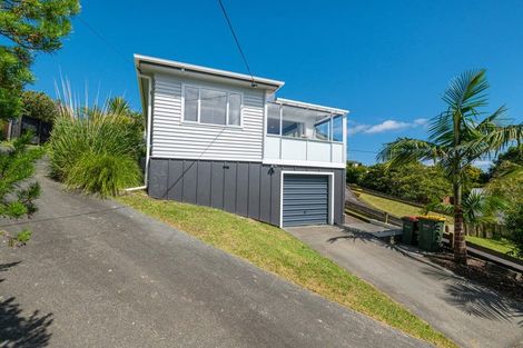 Photo of property in 6 Kauri Road, Stanmore Bay, Whangaparaoa, 0932