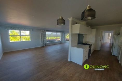 Photo of property in 12 Pine Park Road, Onerahi, Whangarei, 0110