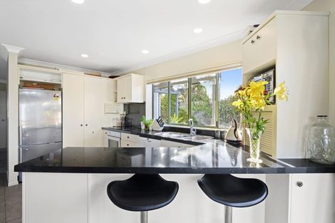 Photo of property in 3/89 Litten Road, Cockle Bay, Auckland, 2014