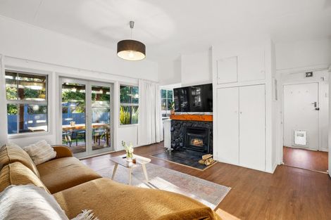 Photo of property in 51 Oxford Street, Kingston, Athol, 9793