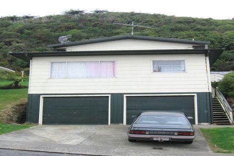 Photo of property in 2/152 Broderick Road, Johnsonville, Wellington, 6037