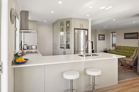 Photo of property in 25 Wanderers Avenue, Brightwater, 7022