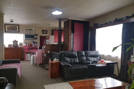 Photo of property in 104 King Street, Pareora, 7912