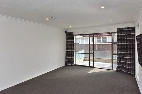 Photo of property in 17 Apollo Place, Papanui, Christchurch, 8052