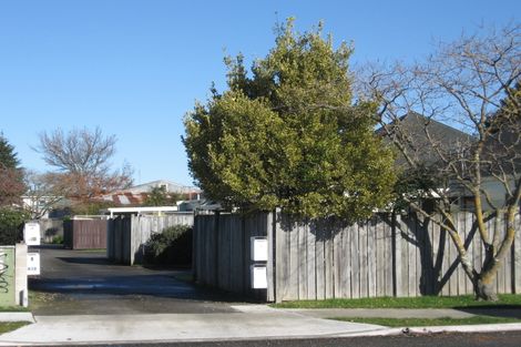 Photo of property in 402-404 Whitehead Road, Hastings, 4122