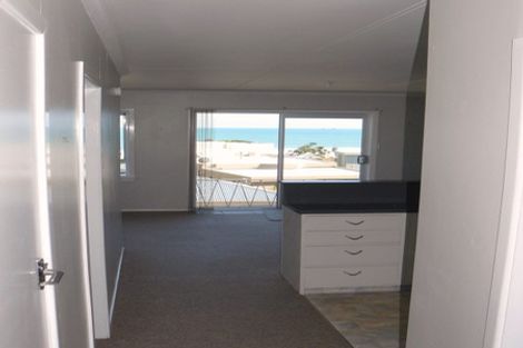 Photo of property in 1/23 Hamblyn Street, Strandon, New Plymouth, 4312