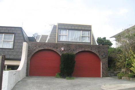 Photo of property in 33 Acacia Avenue, Maungaraki, Lower Hutt, 5010