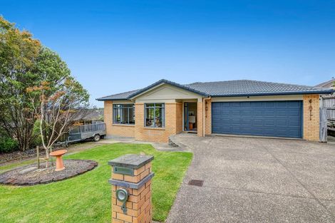 Photo of property in 4 Kingtide Place, Red Beach, 0932