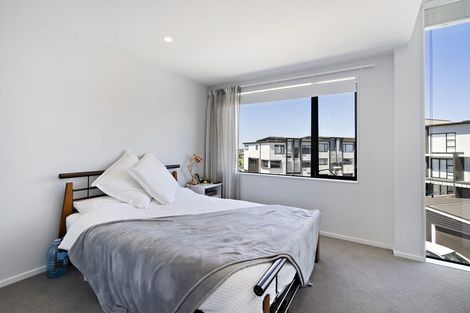 Photo of property in 14 Pottery Crescent, Hobsonville, Auckland, 0618