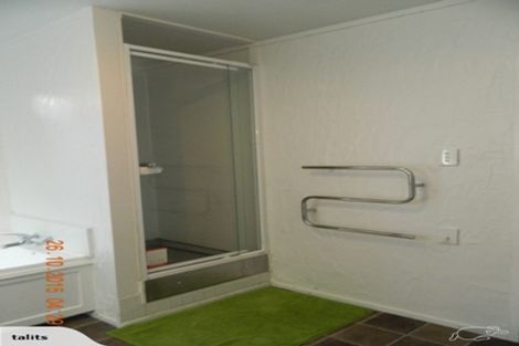 Photo of property in 3a Balmain Road, Birkenhead, Auckland, 0626