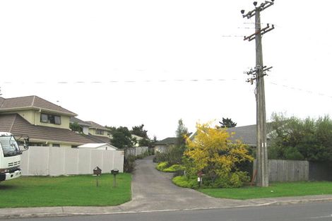 Photo of property in 558 Don Buck Road, Westgate, Auckland, 0614