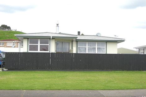 Photo of property in 99 South Road, Blagdon, New Plymouth, 4310