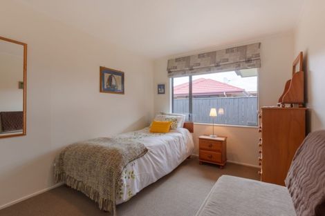 Photo of property in 1/25 Stead Crescent, Stoke, Nelson, 7011