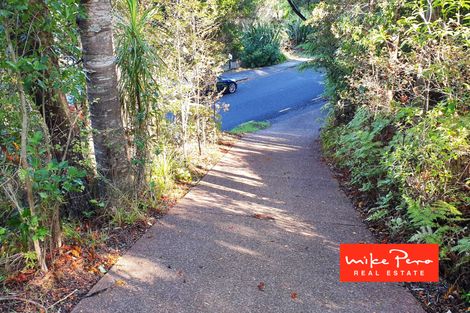 Photo of property in 4 Arama Avenue, Titirangi, Auckland, 0604
