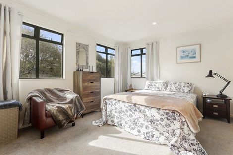 Photo of property in 39 Regency Park Drive, Gulf Harbour, Whangaparaoa, 0930