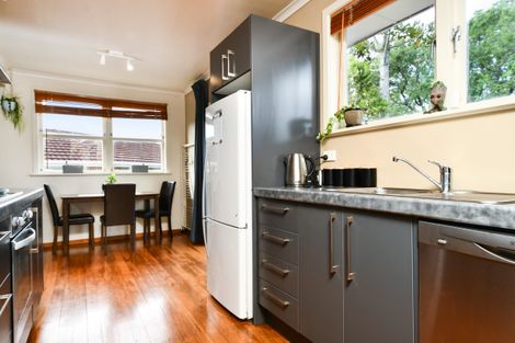 Photo of property in 20 Hartley Terrace, Massey, Auckland, 0614