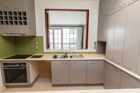 Photo of property in 156 Tinakori Road, Thorndon, Wellington, 6011