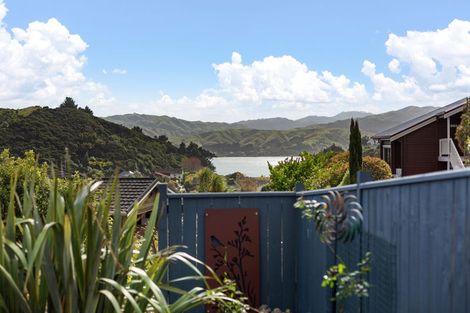Photo of property in 20 Sailmaker Close, Whitby, Porirua, 5024