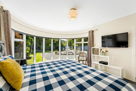 Photo of property in 310 Fergusson Drive, Heretaunga, Upper Hutt, 5018