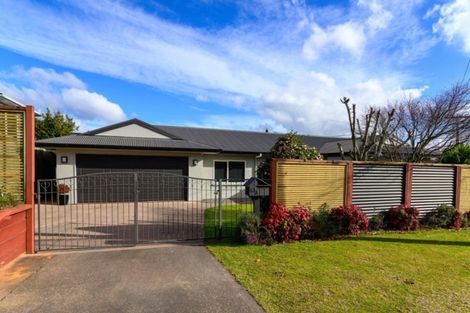 Photo of property in 43a Lynmore Avenue, Lynmore, Rotorua, 3010
