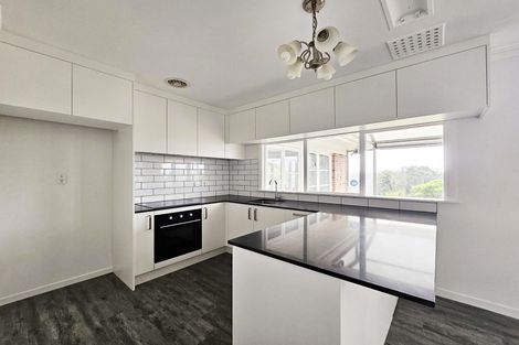 Photo of property in 6 Boundary Road, Clover Park, Auckland, 2019