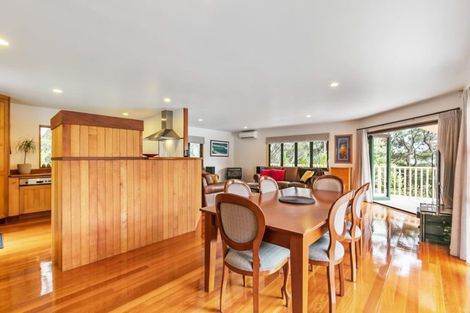 Photo of property in 134h Rangatira Road, Beach Haven, Auckland, 0626