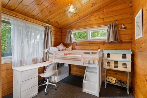 Photo of property in 417 Avonhead Road, Avonhead, Christchurch, 8042