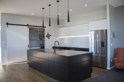 Photo of property in 26 Kuiwai Drive, Rainbow Point, Taupo, 3330