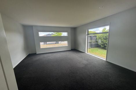 Photo of property in 8 Urihia Street, Marshland, Christchurch, 8083