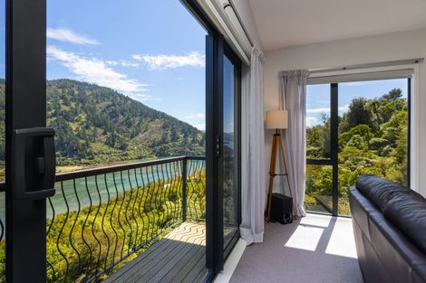 Photo of property in 615 Port Underwood Road, Whatamango Bay, Picton, 7281