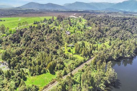 Photo of property in 1946 Arnold Valley Road, Moana, Dobson, 7872
