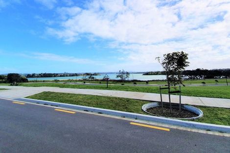 Photo of property in 15 Otohikawa Avenue, Glenbrook, 2681