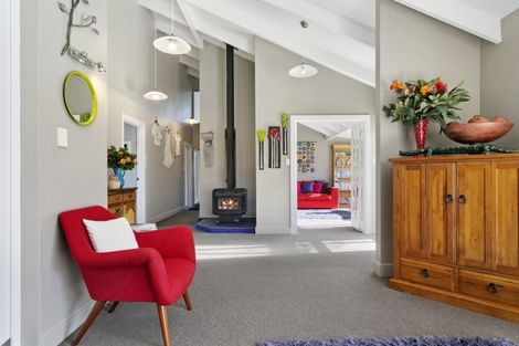 Photo of property in 255 Mapara Road, Acacia Bay, Taupo, 3385